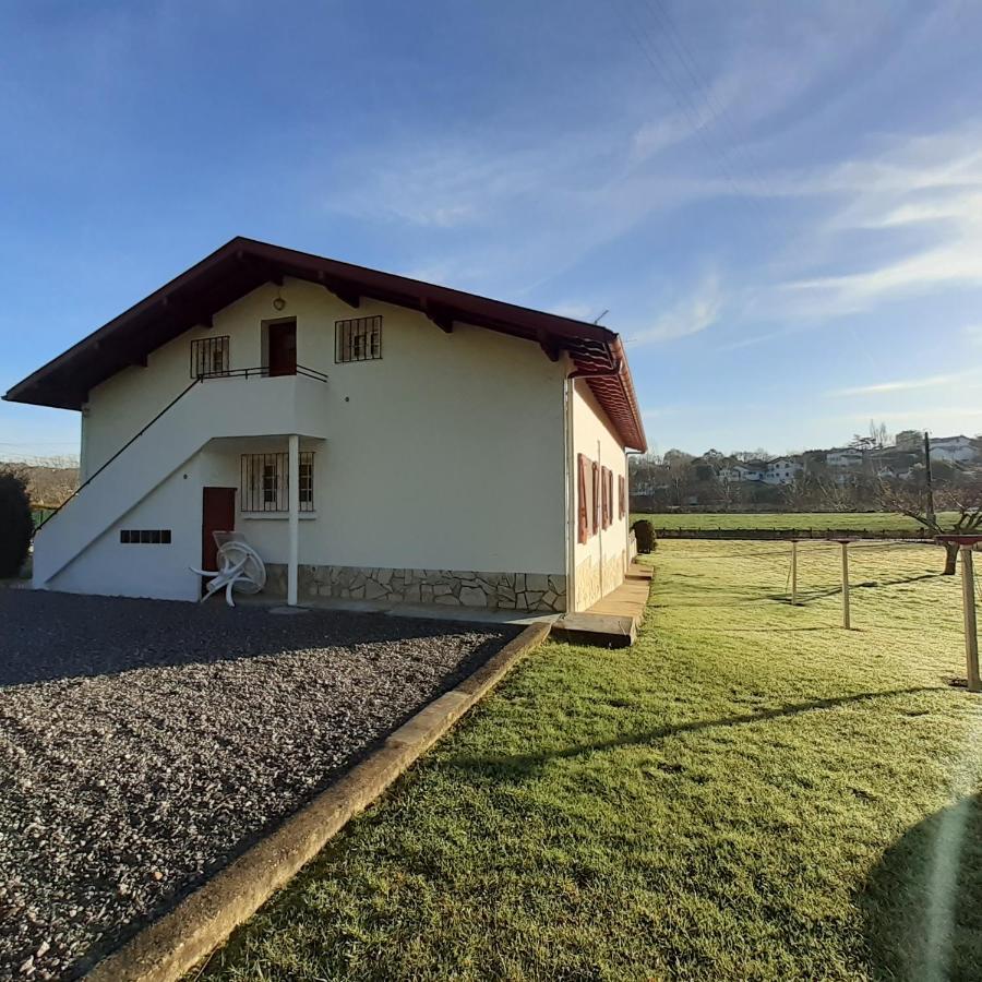 Ur Ondoan - Appartement Saint Pee Sur Nivelle Dış mekan fotoğraf